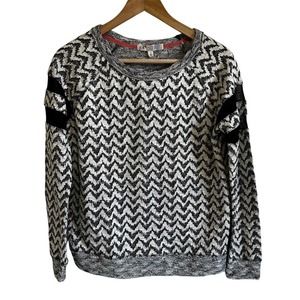 Jolt Chevron Print Pullover Sweater Black White Long Sleeve Top Size‎ S NWT